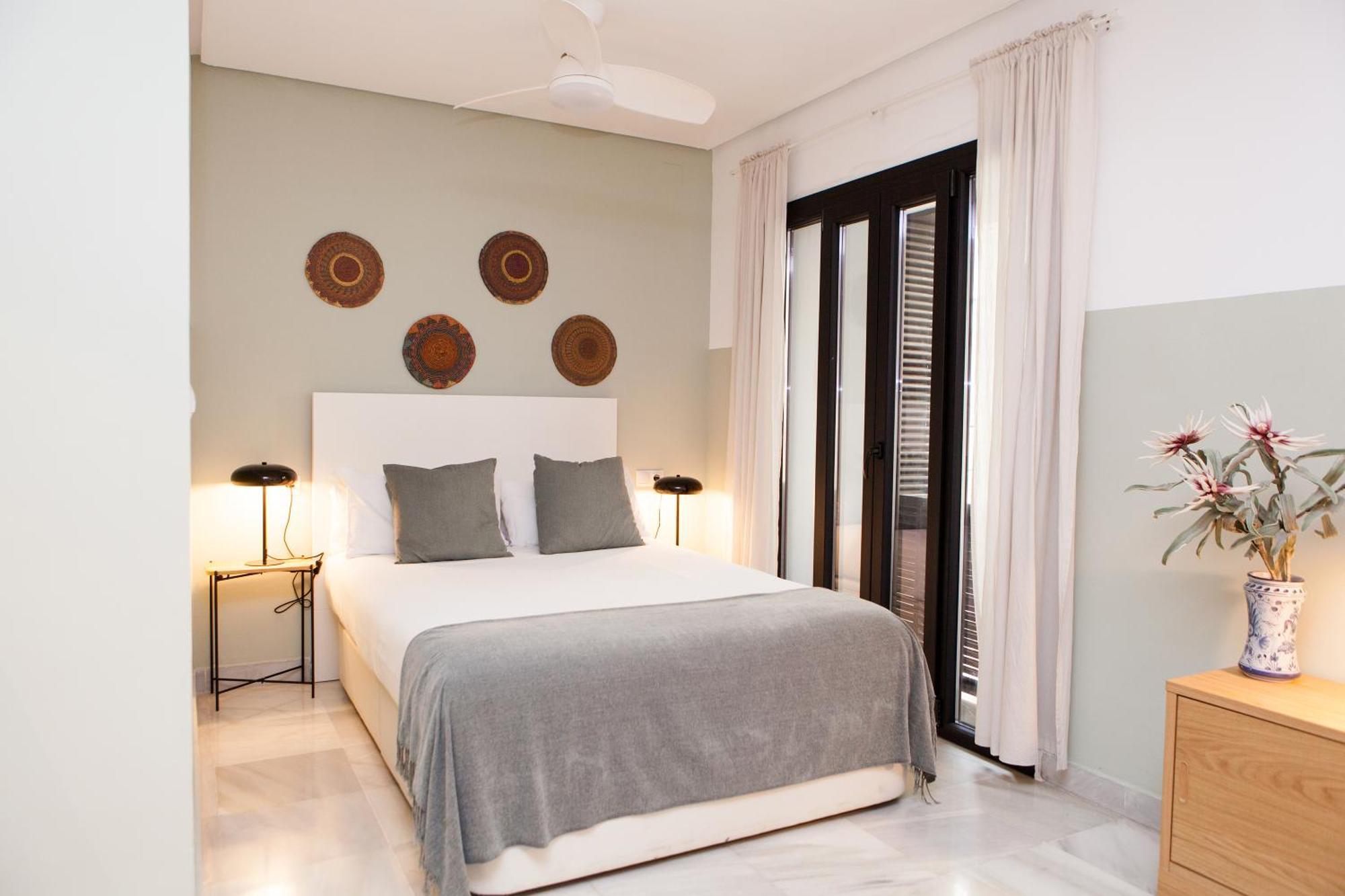 Galera Suites Sevilla Bagian luar foto