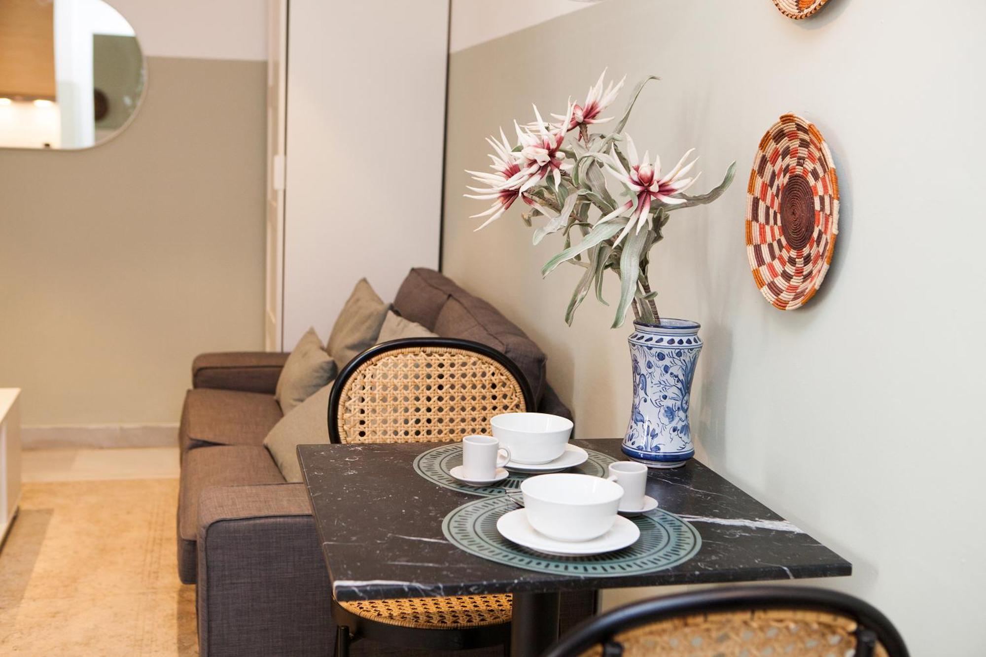 Galera Suites Sevilla Bagian luar foto
