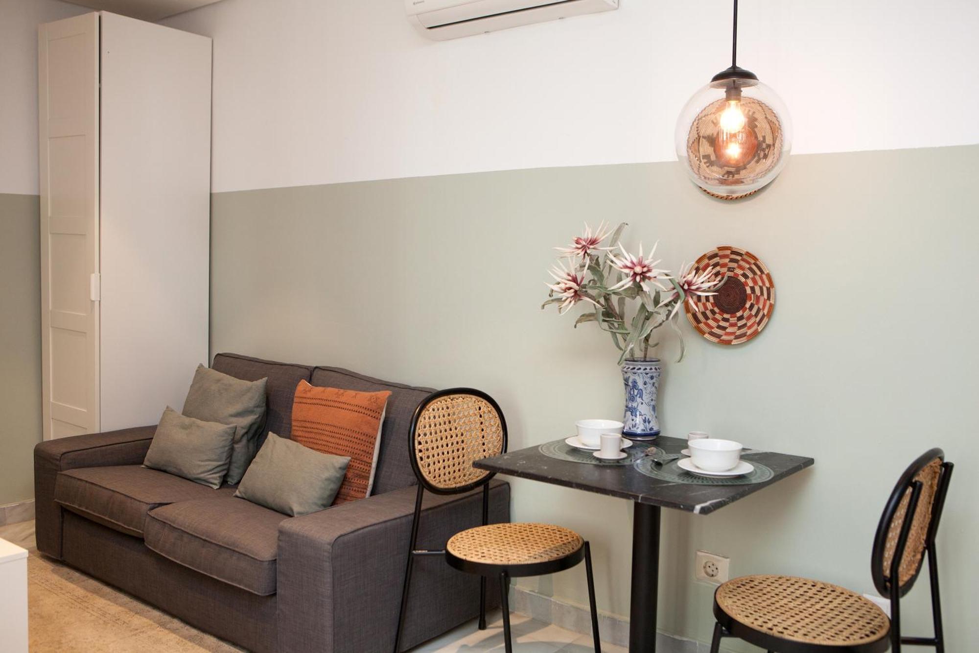 Galera Suites Sevilla Bagian luar foto